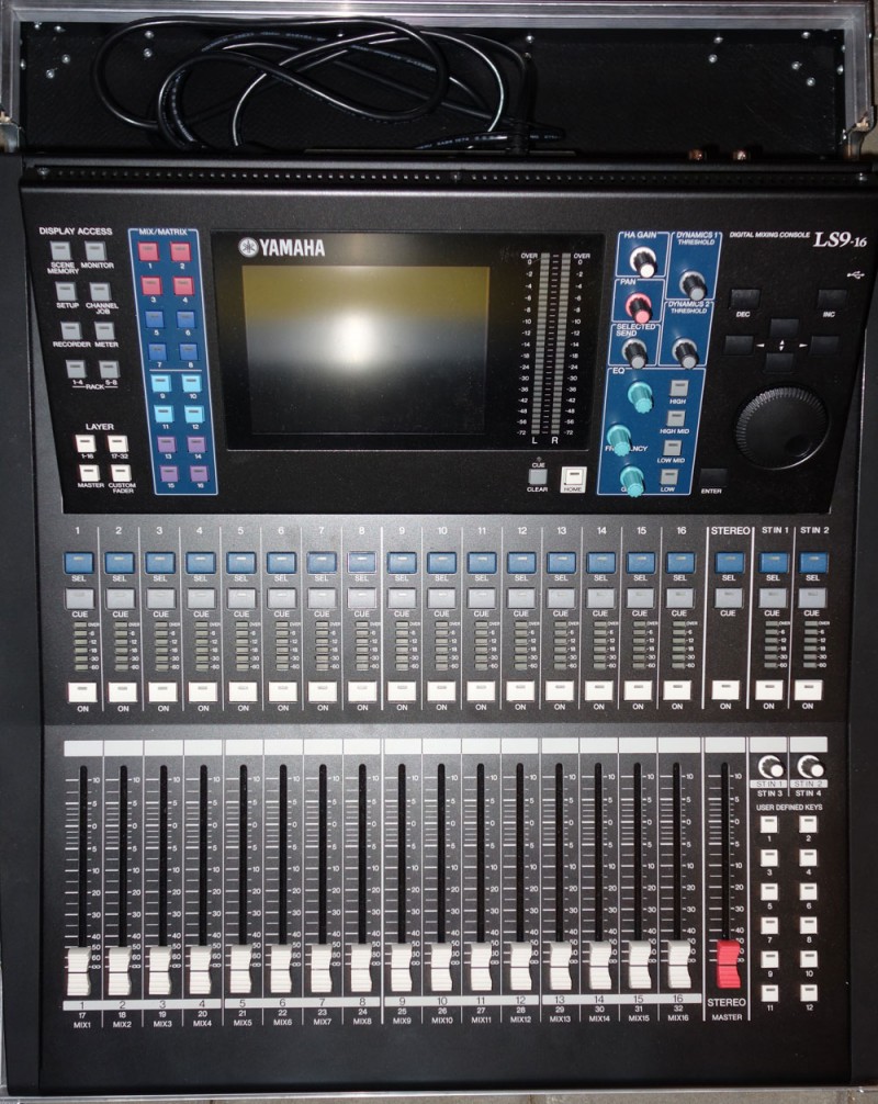 YAMAHA LS9-16 