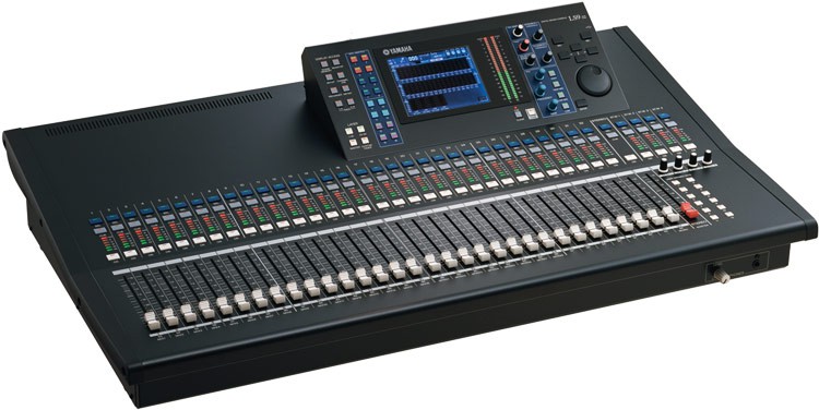 YAMAHA LS9-32 